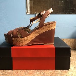 Guess wedge sandals